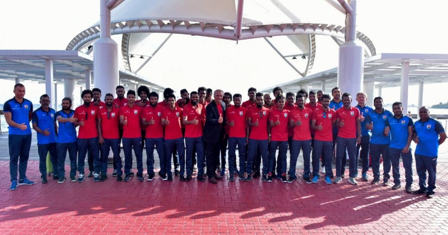 National Team departs to camp in Qatar